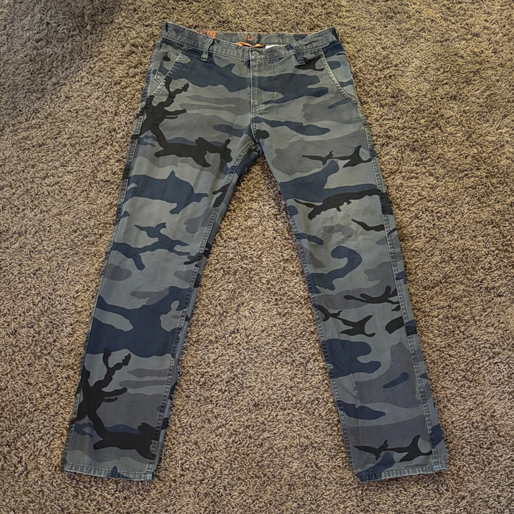 Dockers Men's Gray and Black Cargo Pants